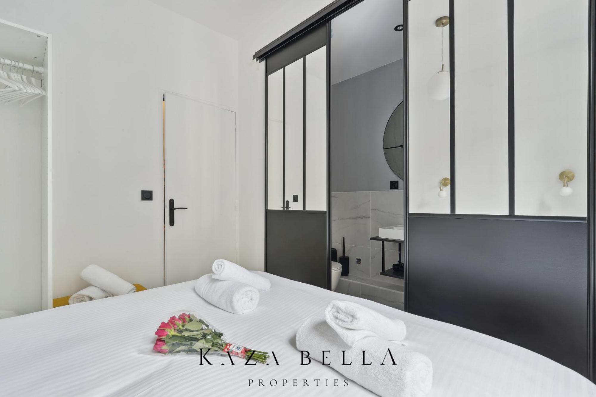 Kaza Bella - Maisons Alfort 1 Modern Flat Bagian luar foto